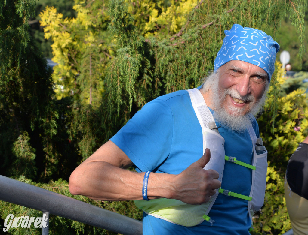 Upał, ustawka i wejściówka na basen