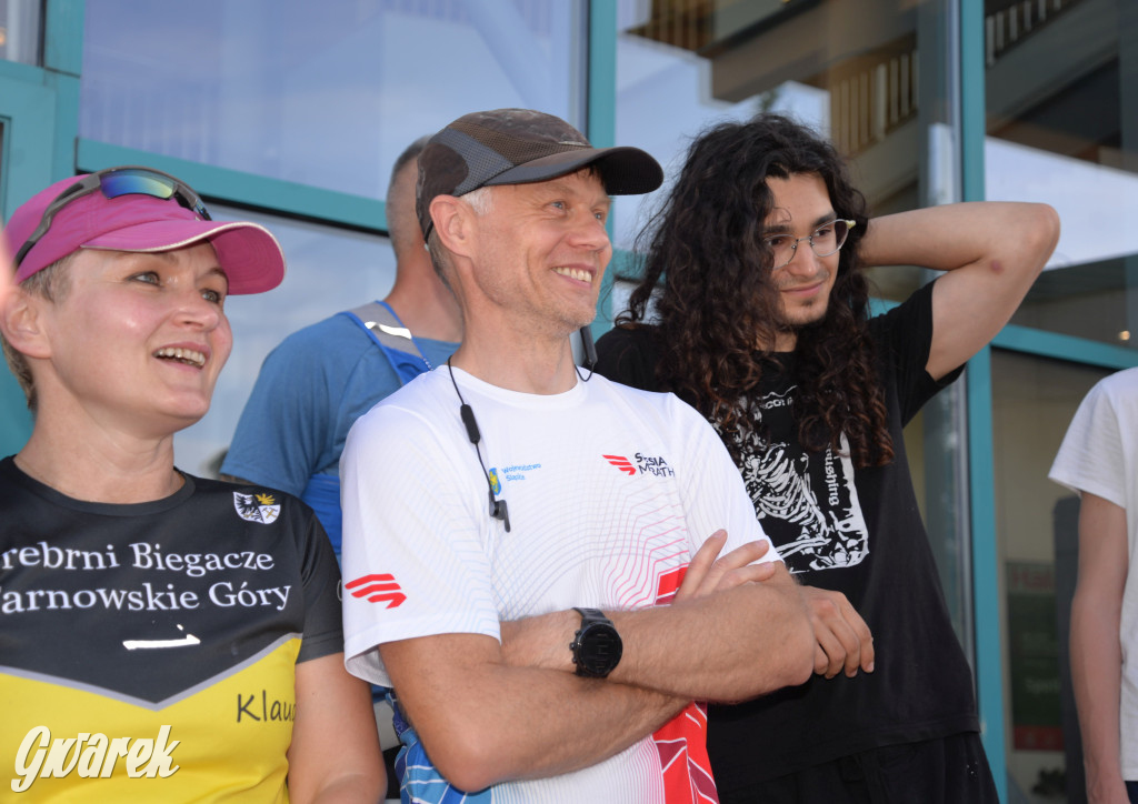 Upał, ustawka i wejściówka na basen