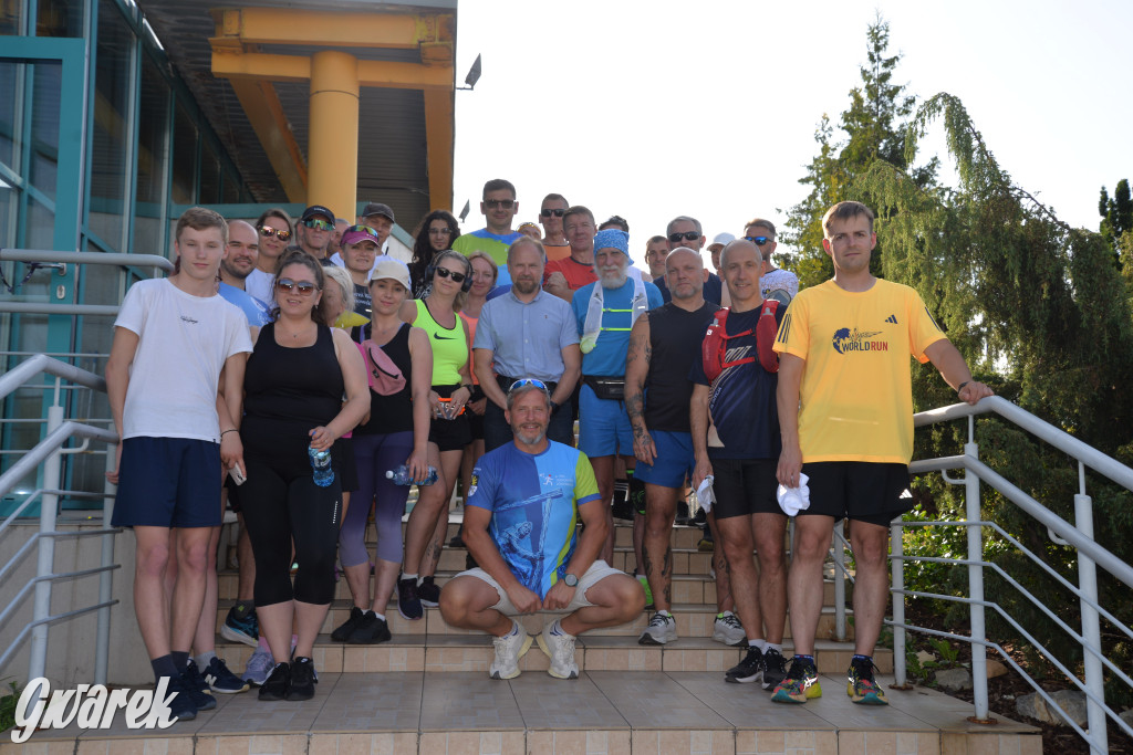 Upał, ustawka i wejściówka na basen