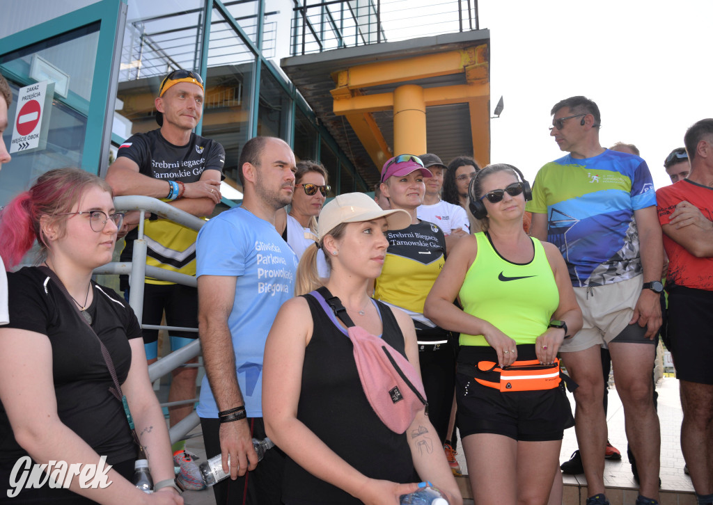 Upał, ustawka i wejściówka na basen