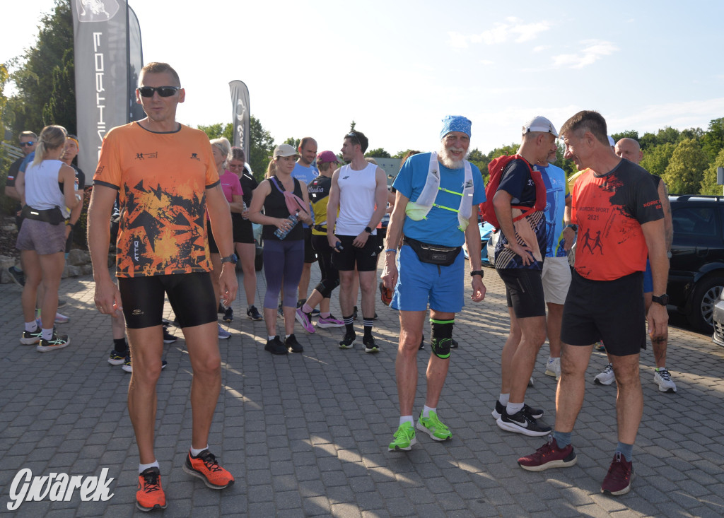 Upał, ustawka i wejściówka na basen