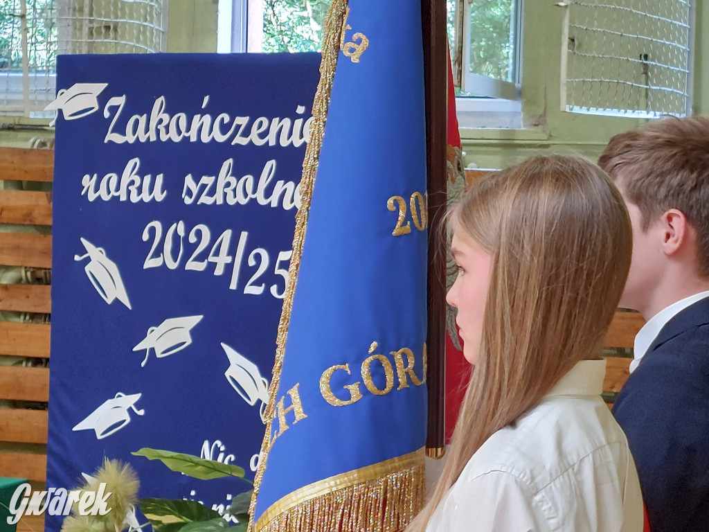 SP 9 w Tarnowskich Górach: Ostatni dzwonek dla...