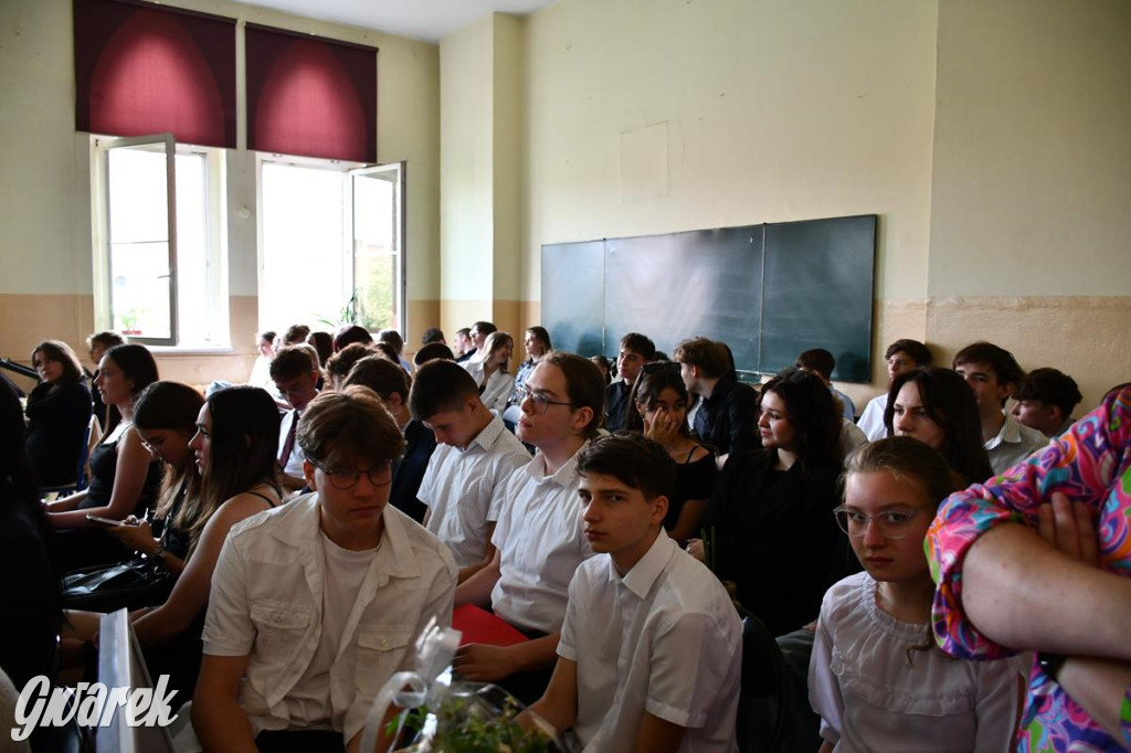 Oficjalnie w Ekonomiku. Koniec roku szkolnego