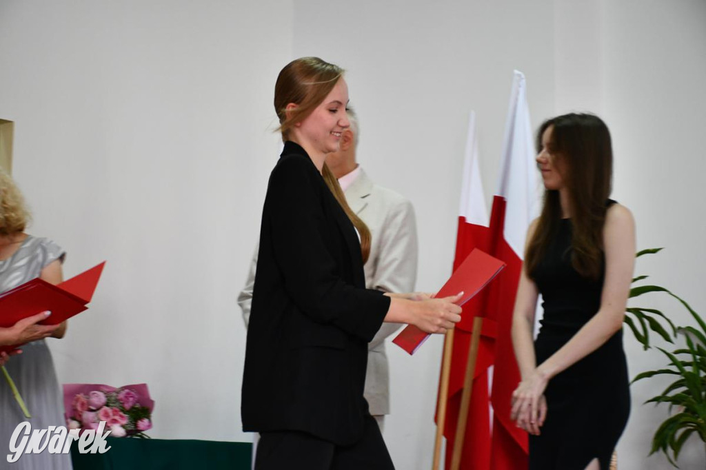 Oficjalnie w Ekonomiku. Koniec roku szkolnego