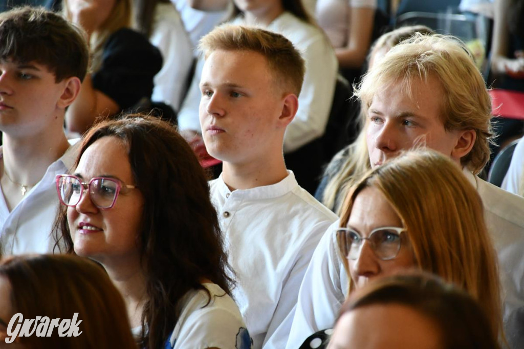 Oficjalnie w Ekonomiku. Koniec roku szkolnego