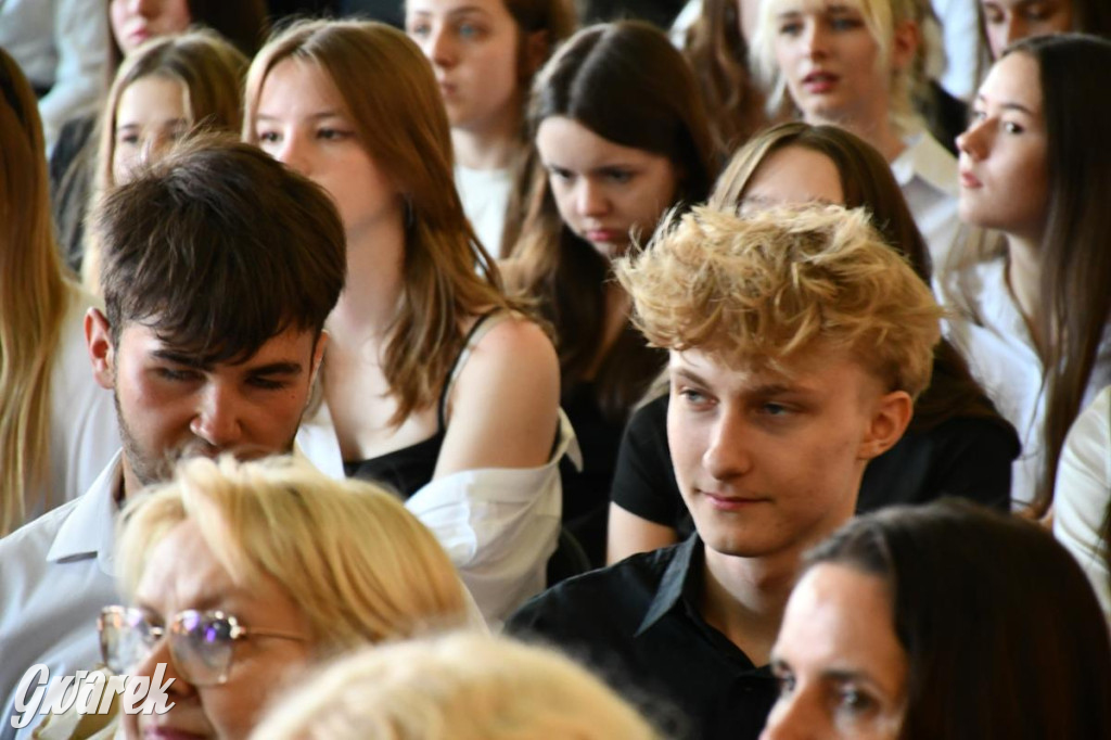 Oficjalnie w Ekonomiku. Koniec roku szkolnego