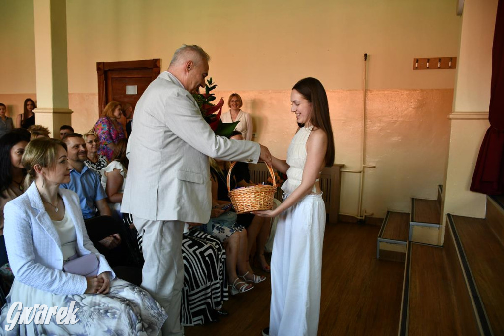 Oficjalnie w Ekonomiku. Koniec roku szkolnego