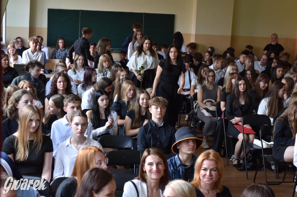 Oficjalnie w Ekonomiku. Koniec roku szkolnego