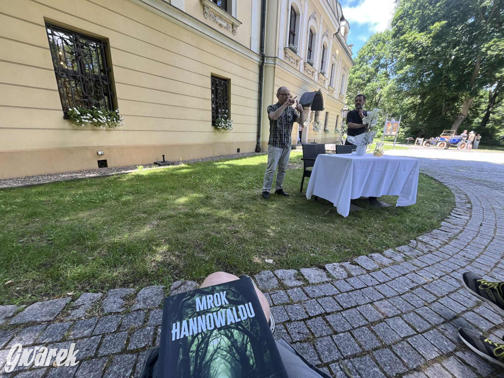 Rybna. Pochówek za życia i inne mroki Hannowaldu