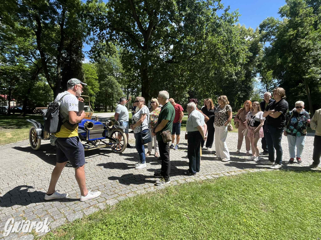 Rybna. Pochówek za życia i inne mroki Hannowaldu