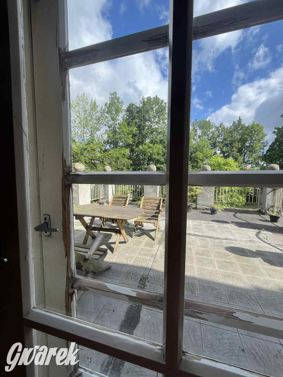 Budowę zlecił A. Baildon. Pałac zachwyca do dziś