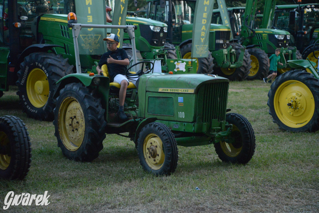 Trwa  III Śląski Zlot John Deere w Kamieńcu [FOTO]