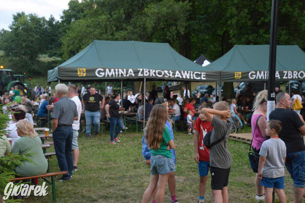 Trwa  III Śląski Zlot John Deere w Kamieńcu [FOTO]