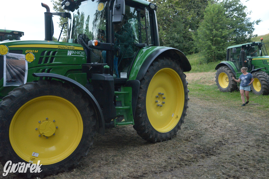 Trwa  III Śląski Zlot John Deere w Kamieńcu [FOTO]