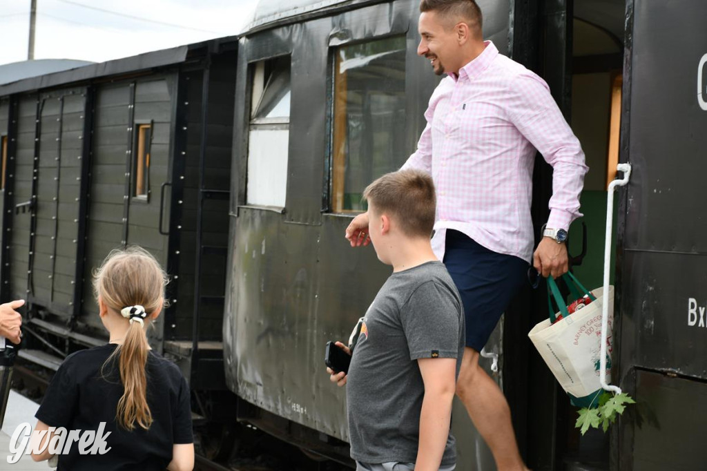 Wąskotorówka wróciła do Miasteczka Śl. Stacja przebudowana