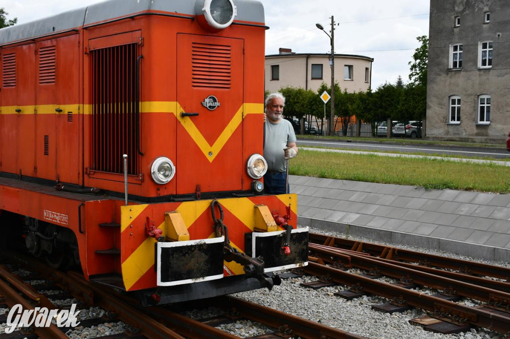 Wąskotorówka wróciła do Miasteczka Śl. Stacja przebudowana