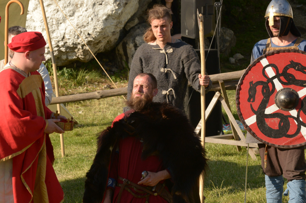 Najazd Barbarzyńców na zamek Ogrodzieniec