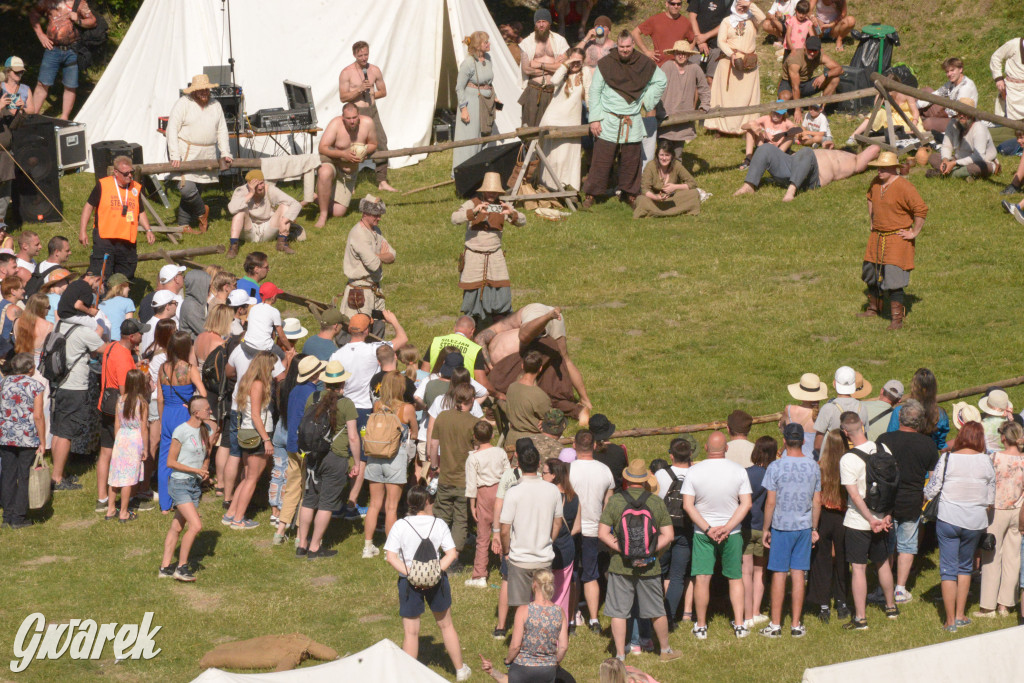 Najazd Barbarzyńców na zamek Ogrodzieniec