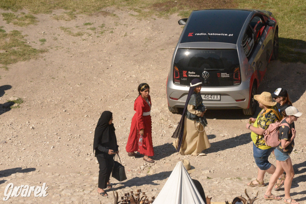 Najazd Barbarzyńców na zamek Ogrodzieniec