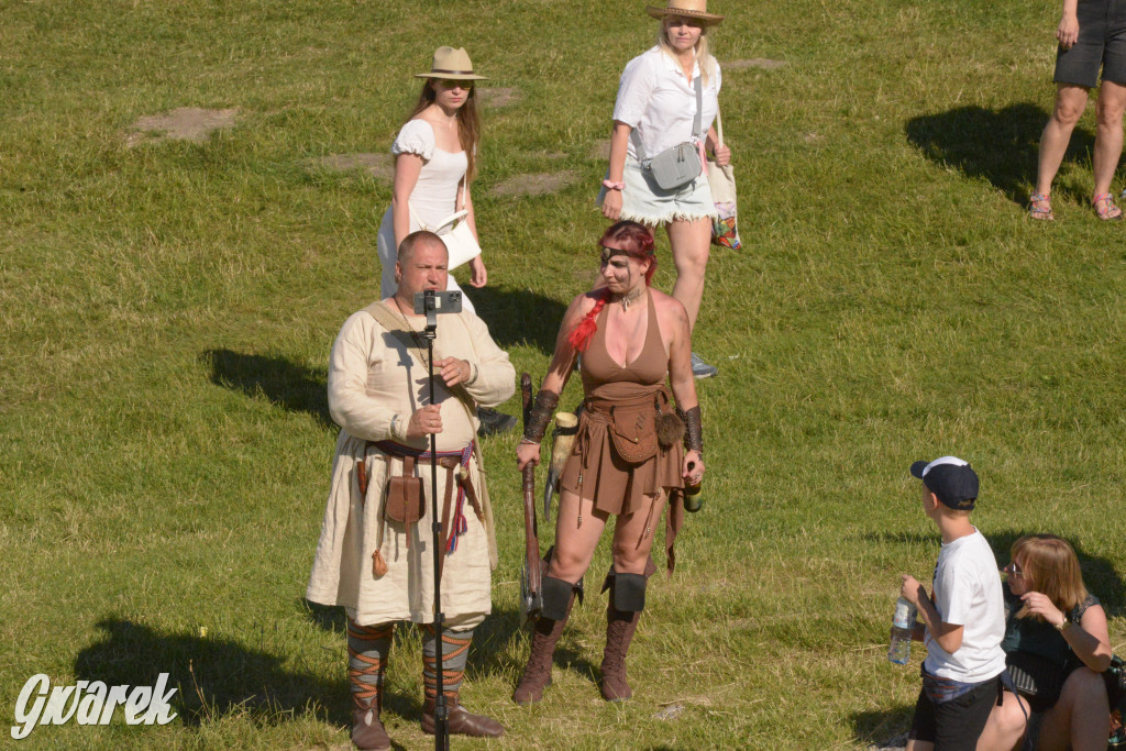 Najazd Barbarzyńców na zamek Ogrodzieniec
