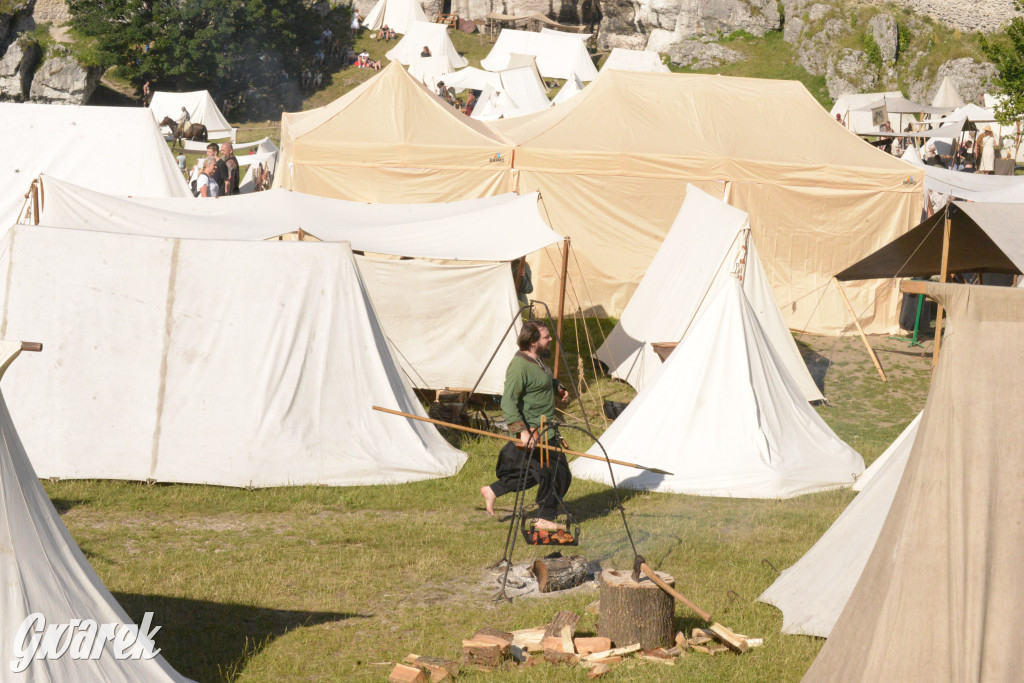Najazd Barbarzyńców na zamek Ogrodzieniec