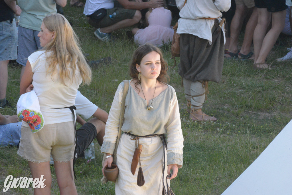 Najazd Barbarzyńców na zamek Ogrodzieniec