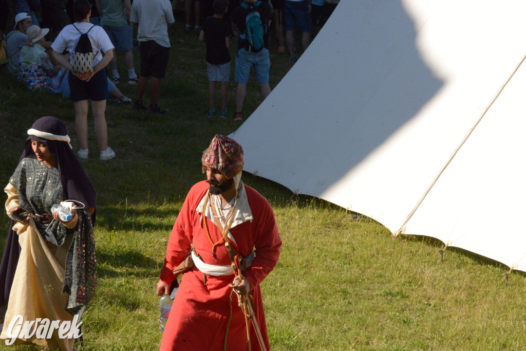 Najazd Barbarzyńców na zamek Ogrodzieniec