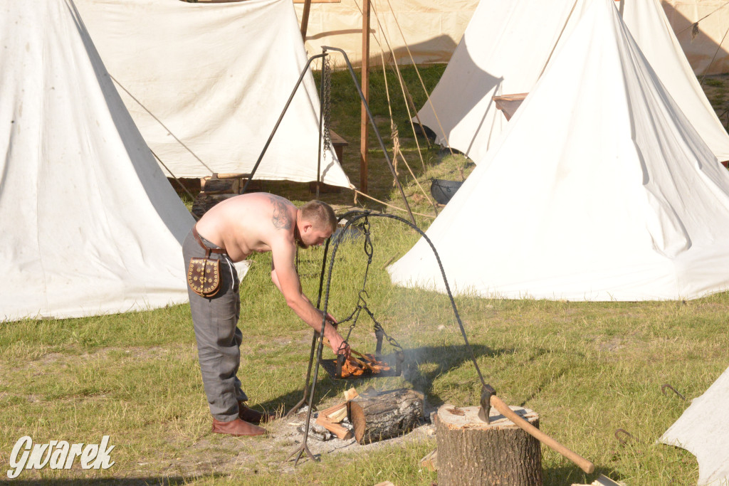 Najazd Barbarzyńców na zamek Ogrodzieniec