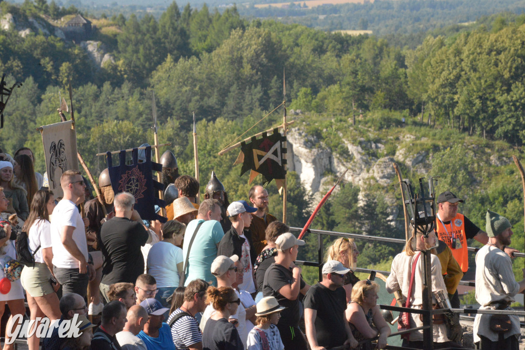 Najazd Barbarzyńców na zamek Ogrodzieniec