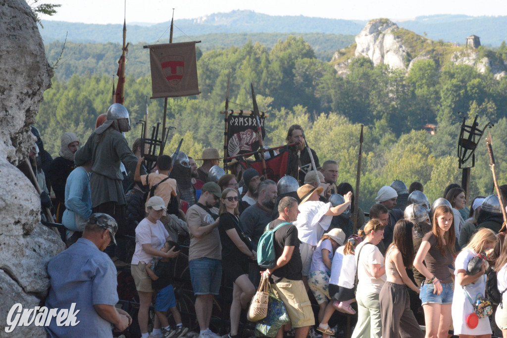 Najazd Barbarzyńców na zamek Ogrodzieniec
