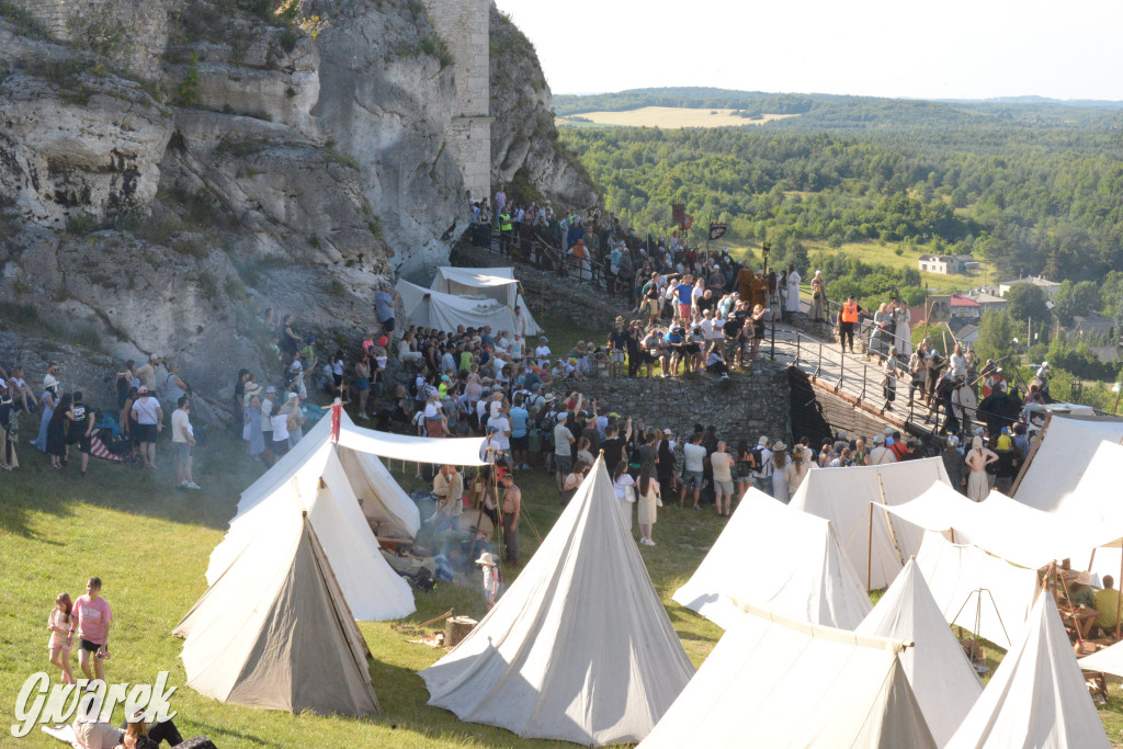 Najazd Barbarzyńców na zamek Ogrodzieniec