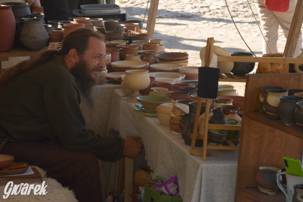 Najazd Barbarzyńców na zamek Ogrodzieniec