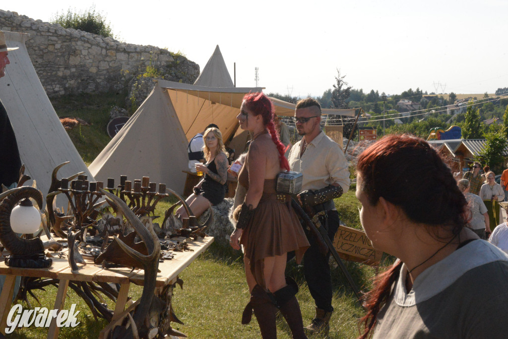 Najazd Barbarzyńców na zamek Ogrodzieniec