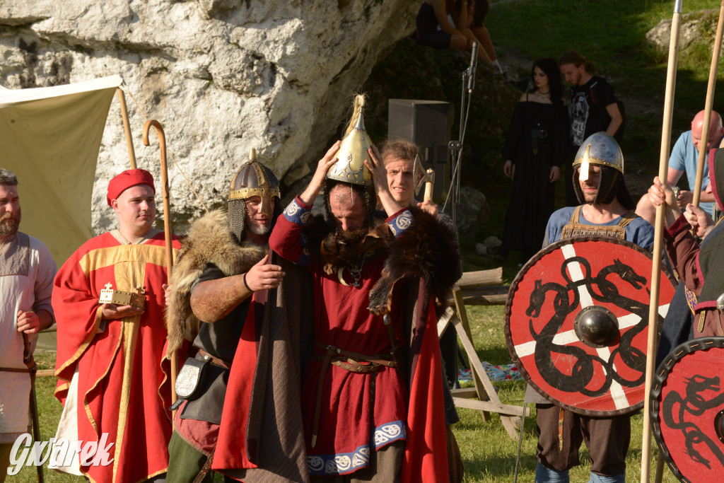 Najazd Barbarzyńców na zamek Ogrodzieniec