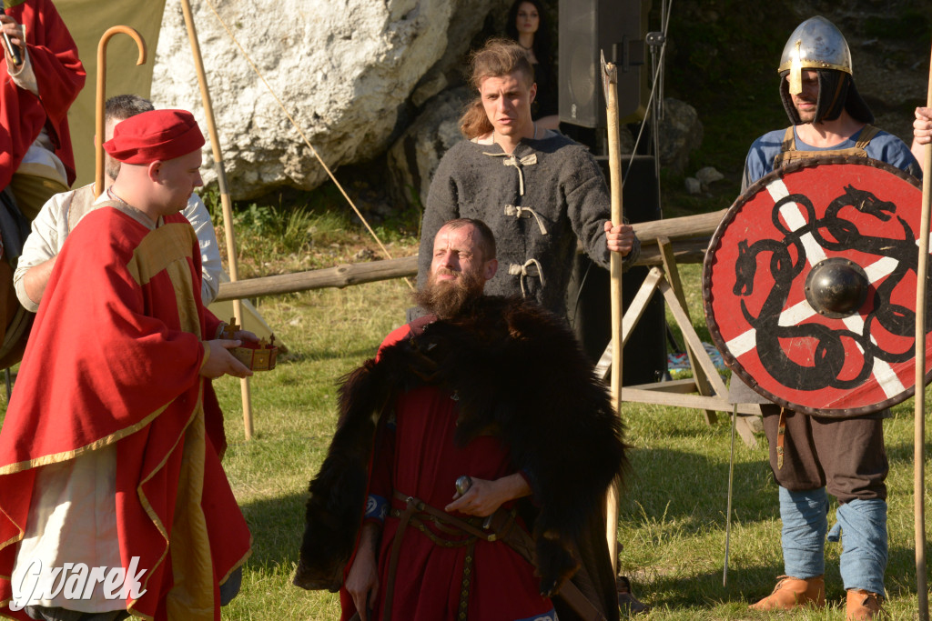 Najazd Barbarzyńców na zamek Ogrodzieniec