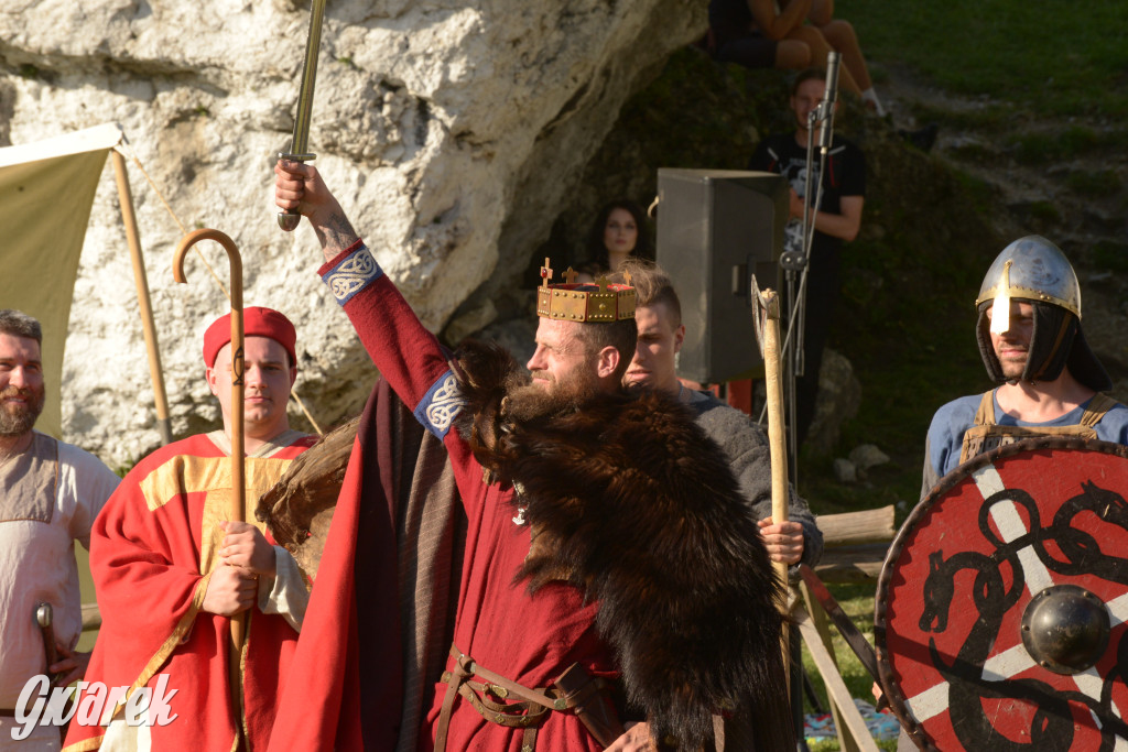 Najazd Barbarzyńców na zamek Ogrodzieniec