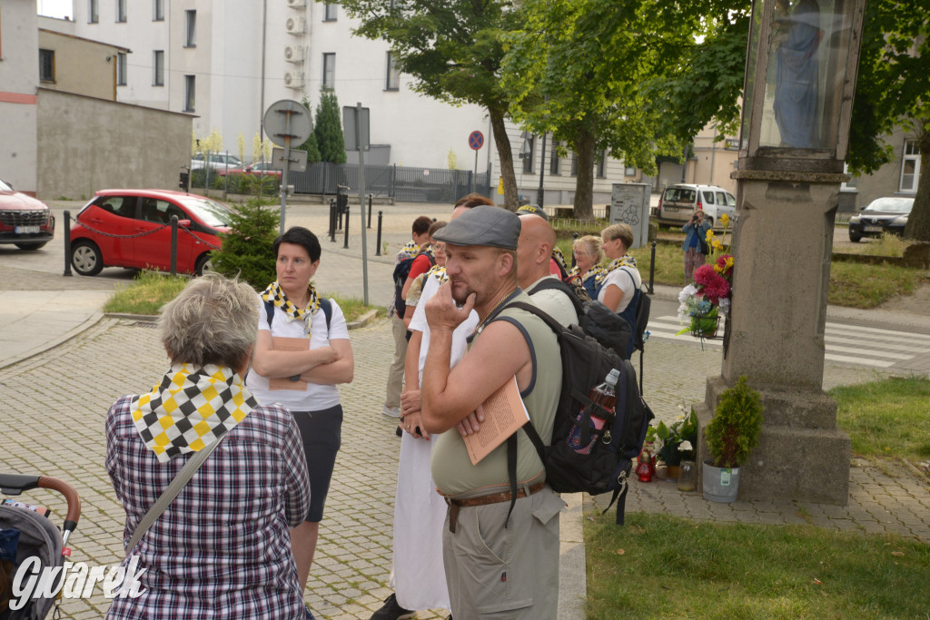 Tarnogórska pielgrzymka ślubowana do Piekar 2025