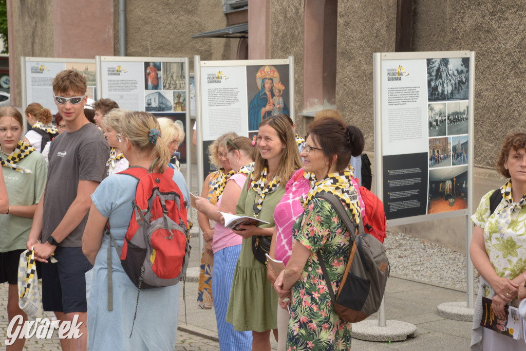 Tarnogórska pielgrzymka ślubowana do Piekar 2025