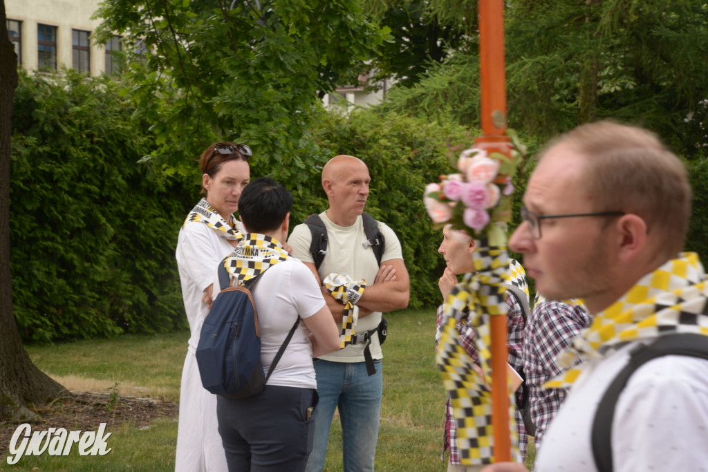 Tarnogórska pielgrzymka ślubowana do Piekar 2025