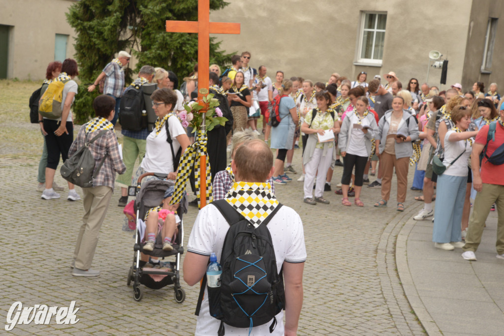 Tarnogórska pielgrzymka ślubowana do Piekar 2025