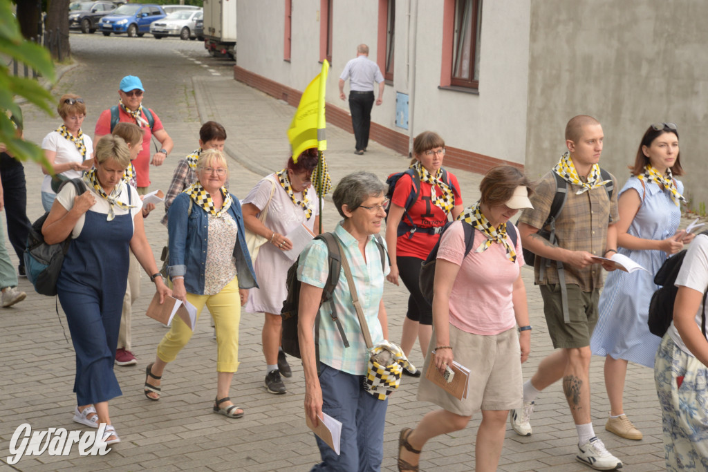 Tarnogórska pielgrzymka ślubowana do Piekar 2025