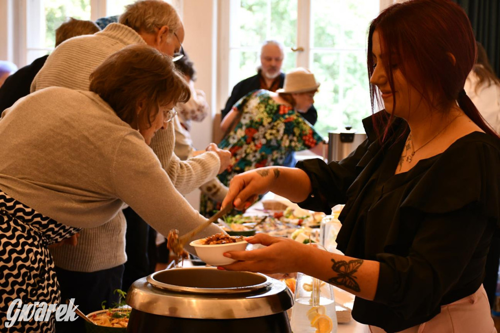 Plener malarski. Wernisaż w pałacu w Nakle Śląskim