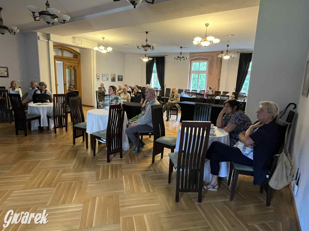 Renata Głuszek: zbierajcie rodzinne opowieści!