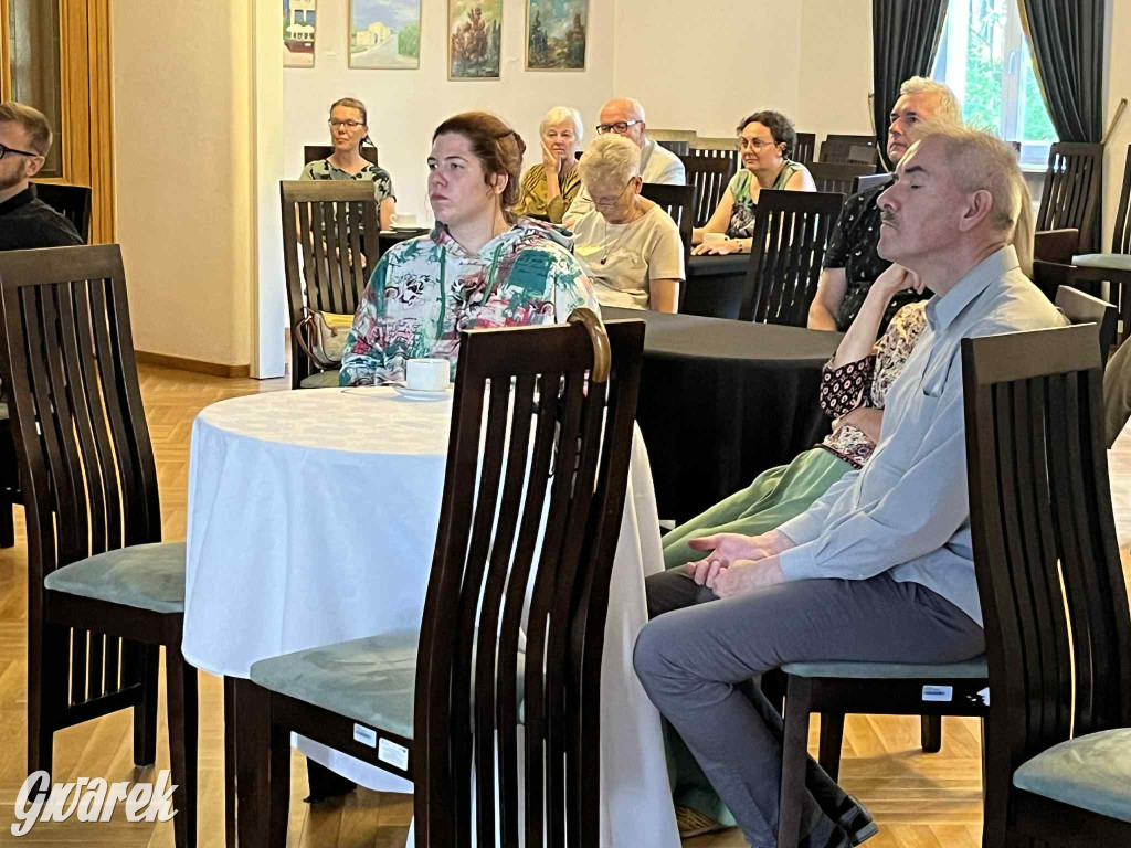 Renata Głuszek: zbierajcie rodzinne opowieści!