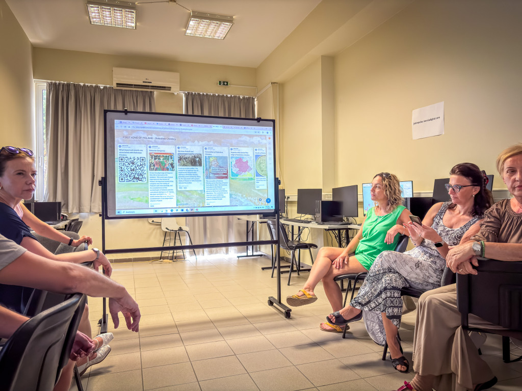 Nauczyciele z Plastyka uczyli się na Krecie