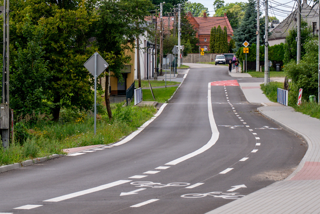 Powiat tarnogórski. Wojewoda na otwarciu drogi