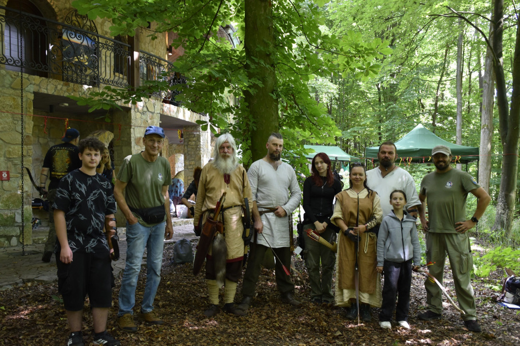 Tarnowskie Góry. Łucznicy w parku Repeckim [FOTO]