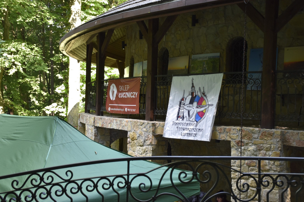 Tarnowskie Góry. Łucznicy w parku Repeckim [FOTO]