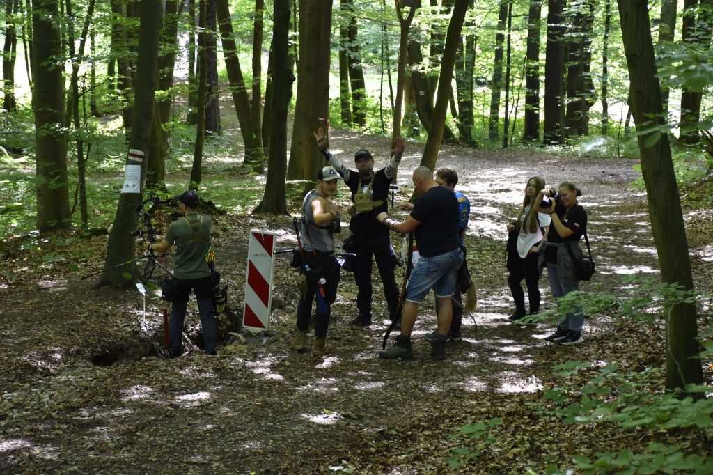 Tarnowskie Góry. Łucznicy w parku Repeckim [FOTO]