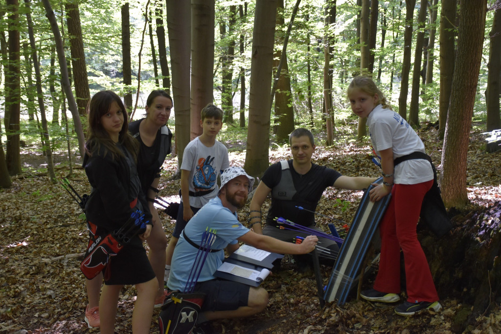 Tarnowskie Góry. Łucznicy w parku Repeckim [FOTO]